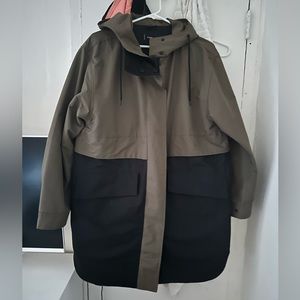 Renew Anorak Everlane